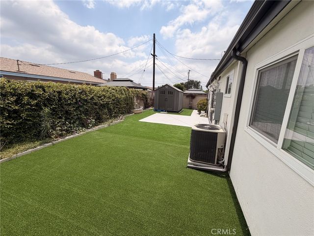 10002 St Stephen, Cypress, CA 90630