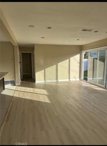 10002 St Stephen, Cypress, CA 90630