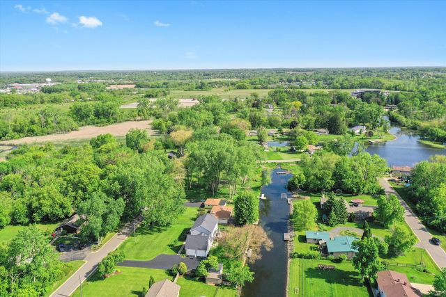 41147 N Lincoln Avenue, Antioch, IL 60002