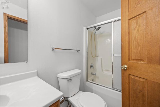 402 Snow Court, Sandusky, OH 44870