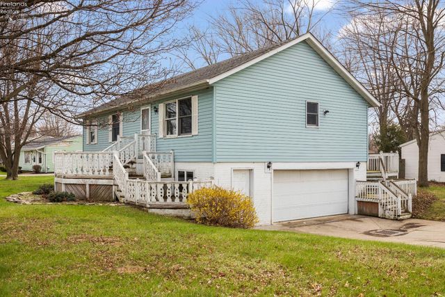 402 Snow Court, Sandusky, OH 44870