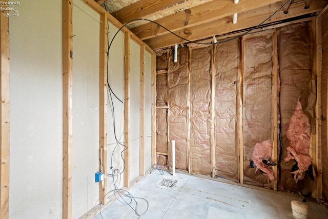 402 Snow Court, Sandusky, OH 44870