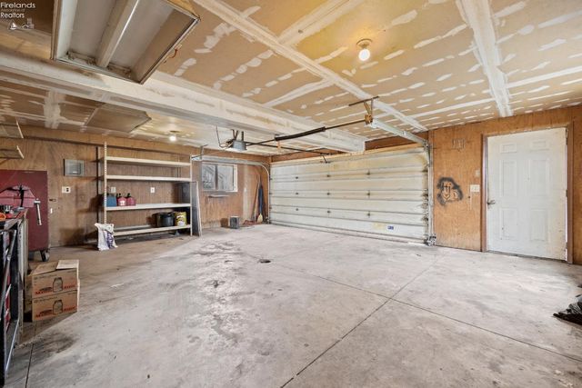 402 Snow Court, Sandusky, OH 44870