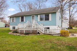 402 Snow Court, Sandusky, OH 44870