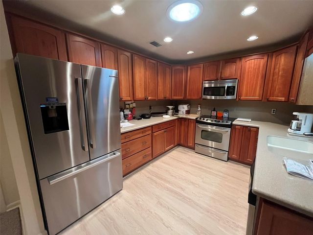 8863 SW 92ND LANE B, Ocala, FL 34481