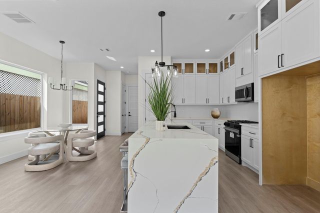 6818 Avenue F Unit A, Houston, TX 77011