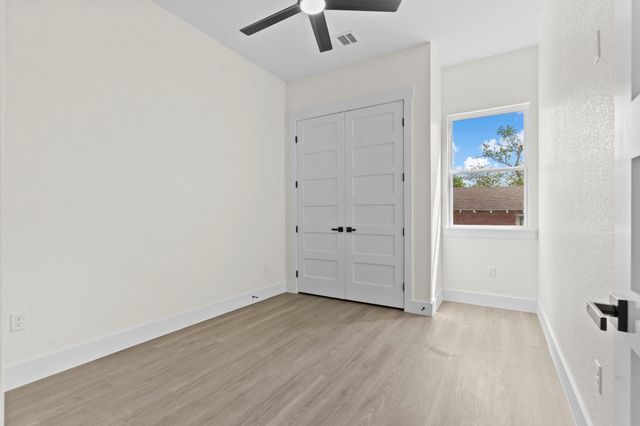 6818 Avenue F Unit A, Houston, TX 77011