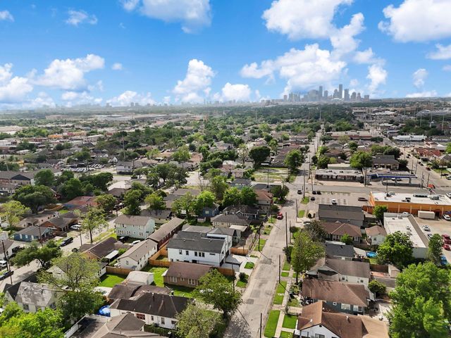 6818 Avenue F Unit A, Houston, TX 77011