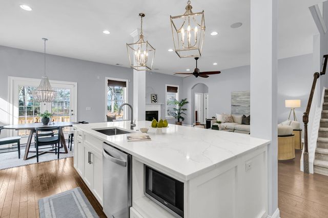 1740 Wellstead Street, Mount Pleasant, SC 29466