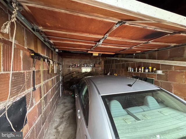 9 LOMBARDY CIR, Lewistown, PA 17044