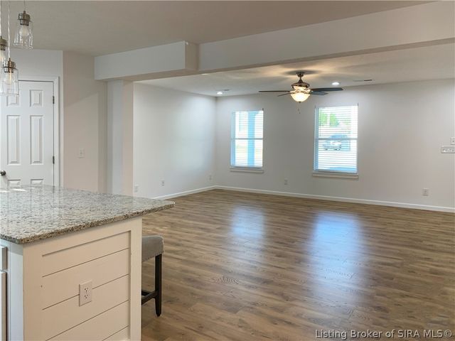338 Berkley Road, Charlestown, IN 47111