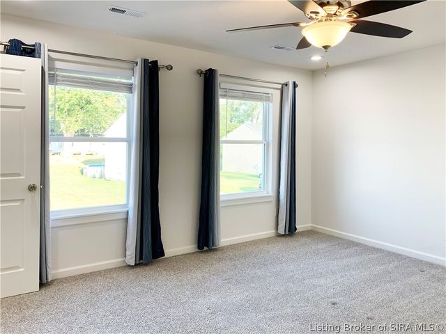 338 Berkley Road, Charlestown, IN 47111