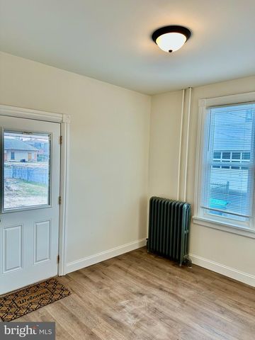 22-24 N LINCOLN ST, Palmyra, PA 17078