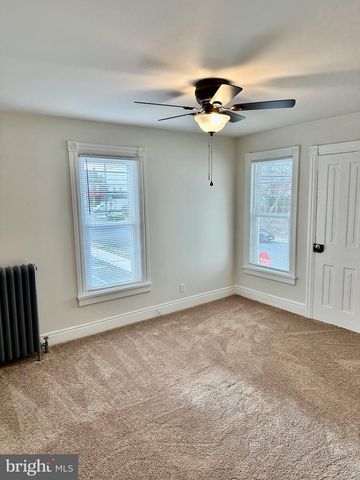 22-24 N LINCOLN ST, Palmyra, PA 17078