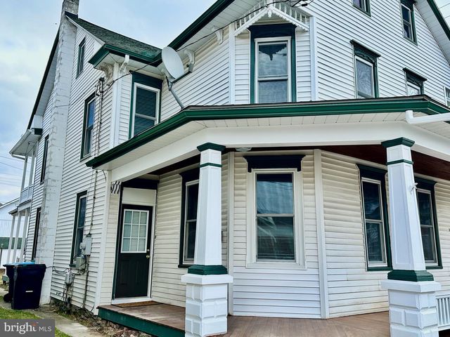 22-24 N LINCOLN ST, Palmyra, PA 17078