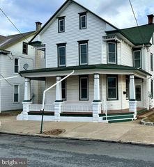 22-24 N LINCOLN ST, Palmyra, PA 17078