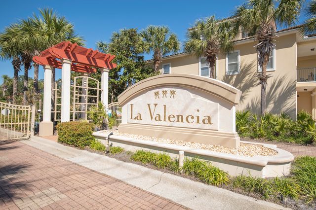 411 La Valencia Circle, Panama City Beach, FL 32413