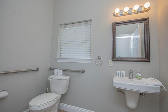 411 La Valencia Circle, Panama City Beach, FL 32413