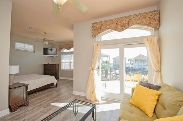 411 La Valencia Circle, Panama City Beach, FL 32413