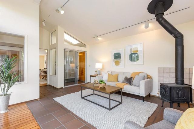 882 Maranta Avenue, Sunnyvale, CA 94087