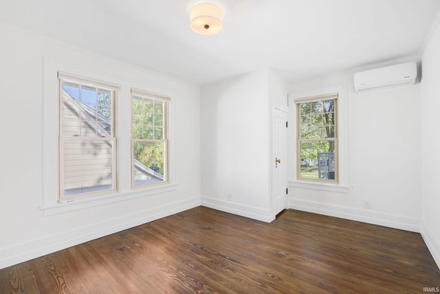 318 E Pokagon Street, South Bend, IN 46617
