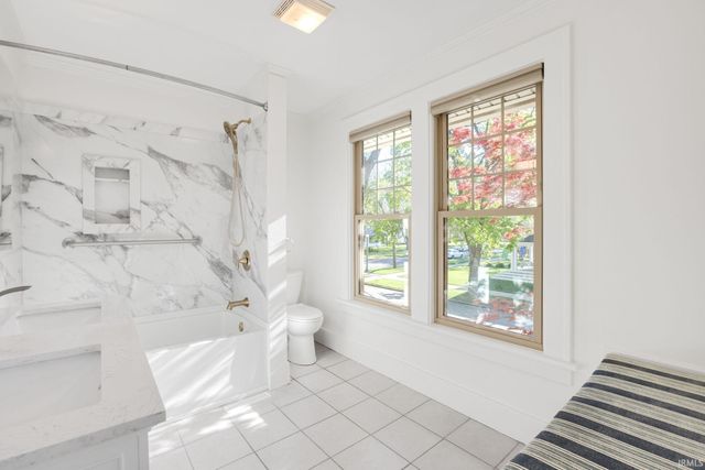318 E Pokagon Street, South Bend, IN 46617