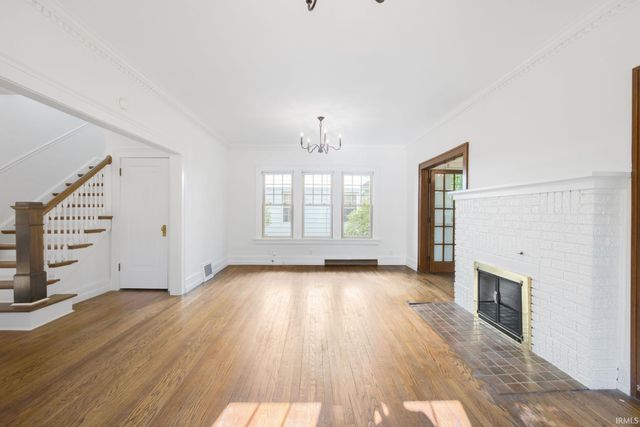 318 E Pokagon Street, South Bend, IN 46617