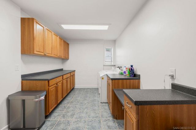 2656 Secret Lake Ln, Fallbrook, CA 92028