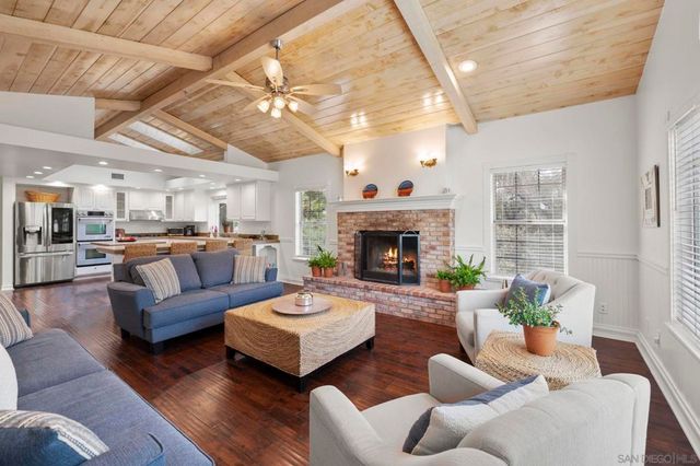 2656 Secret Lake Ln, Fallbrook, CA 92028