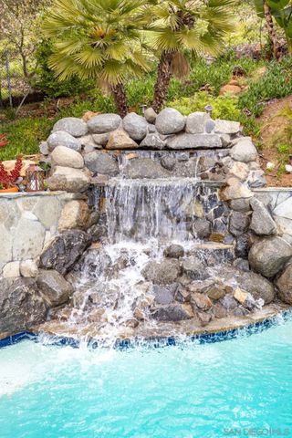 2656 Secret Lake Ln, Fallbrook, CA 92028