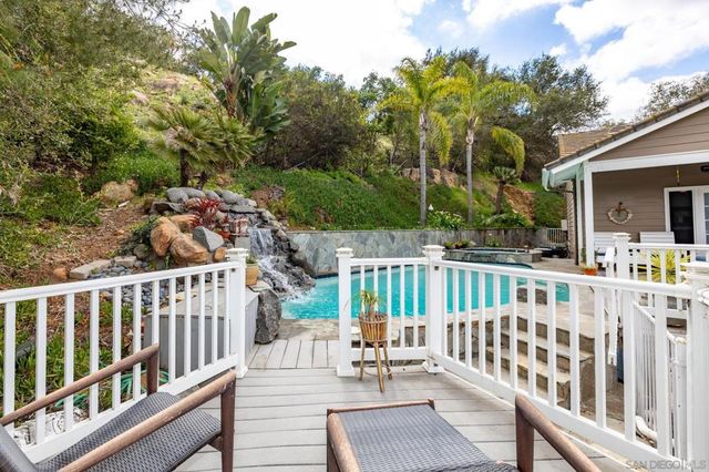 2656 Secret Lake Ln, Fallbrook, CA 92028