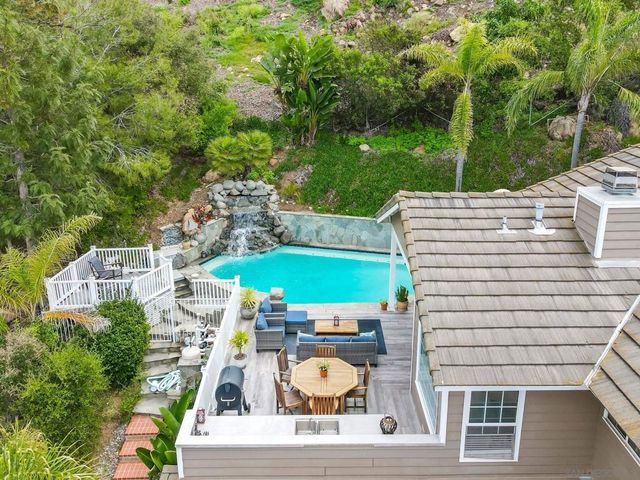 2656 Secret Lake Ln, Fallbrook, CA 92028