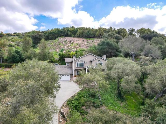 2656 Secret Lake Ln, Fallbrook, CA 92028