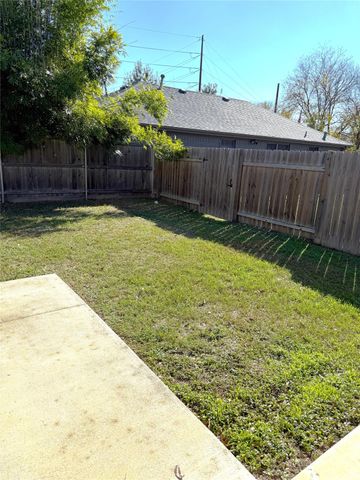 1804 Garden ST B, Austin, TX 78702