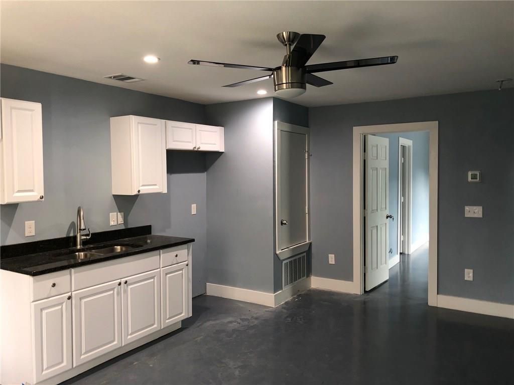 1804 Garden ST B, Austin, TX 78702