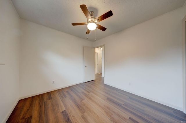 1864 Hawthorne Avenue, Evansville, IN 47714