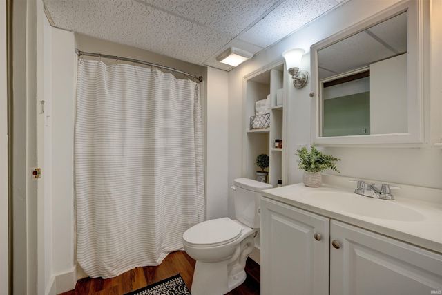 1864 Hawthorne Avenue, Evansville, IN 47714