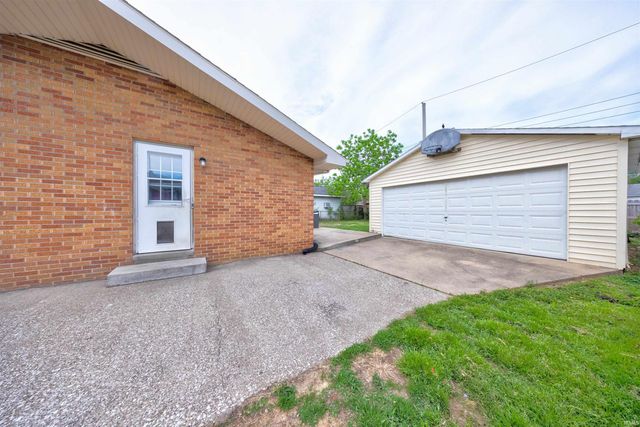 1864 Hawthorne Avenue, Evansville, IN 47714