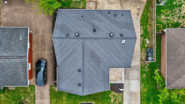 1864 Hawthorne Avenue, Evansville, IN 47714