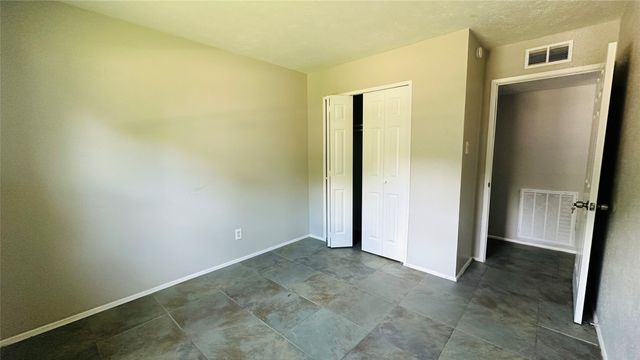 914 Clark Trail, Grand Prairie, TX 75052