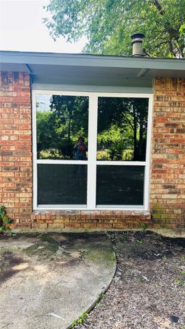 914 Clark Trail, Grand Prairie, TX 75052