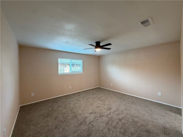 222 Perthshire Dr, Corpus Christi, TX 78418
