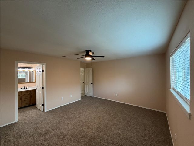 222 Perthshire Dr, Corpus Christi, TX 78418