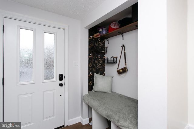 905 PLEASANT HILL LN, Bowie, MD 20716