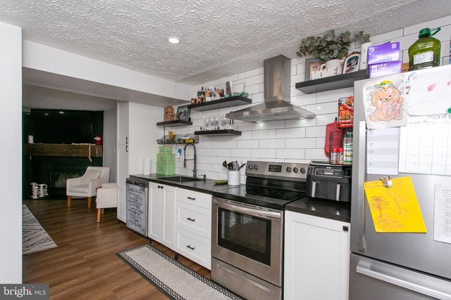 905 PLEASANT HILL LN, Bowie, MD 20716