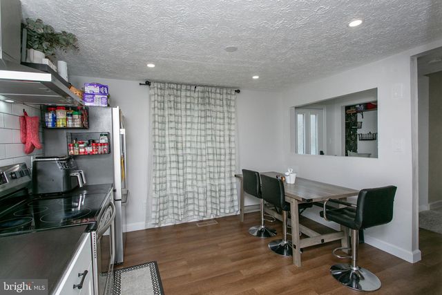 905 PLEASANT HILL LN, Bowie, MD 20716