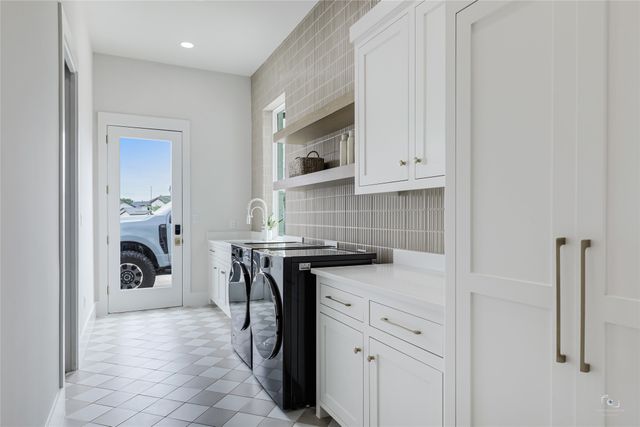 371 Broadwing Drive, Fairview, TX 75069