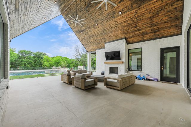 371 Broadwing Drive, Fairview, TX 75069