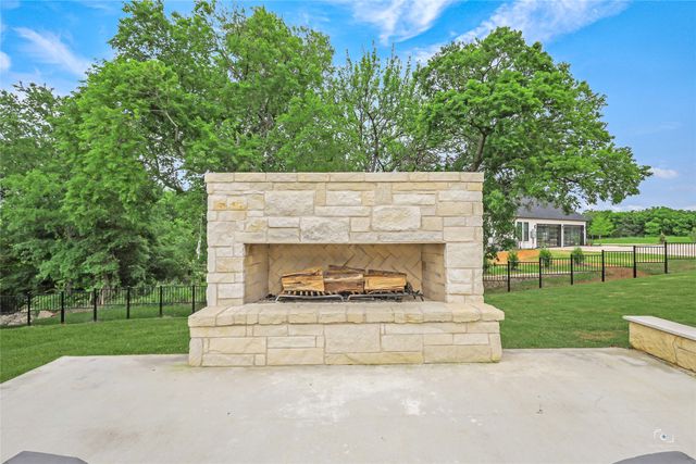 371 Broadwing Drive, Fairview, TX 75069