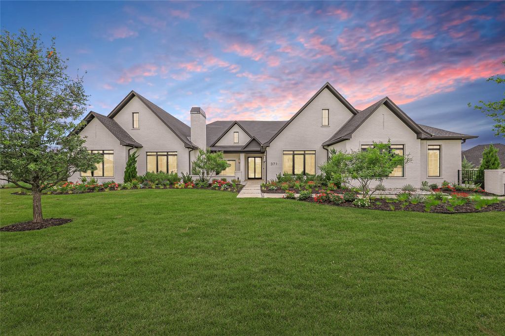 371 Broadwing Drive, Fairview, TX 75069